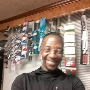 Meet your Posher, Sidney